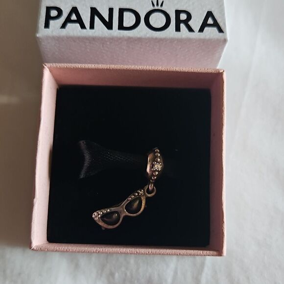 Pandora Authentic Sunglasses Charm Silver - Picture 13 of 16